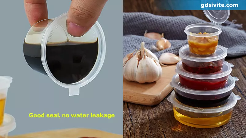 Disposable-plastic-sauce-cup-watertight-seal-test